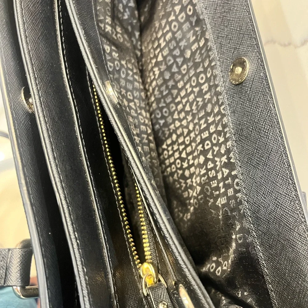 KATE SPADE Saffiano Black Leather Medium Square Tote Bag Purse/Crossbody‎